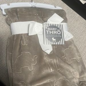Infant Decorative Throw/Blanket